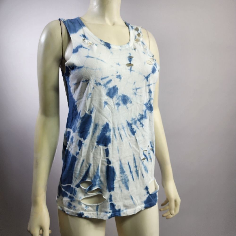 Venti6 small top nwt R6